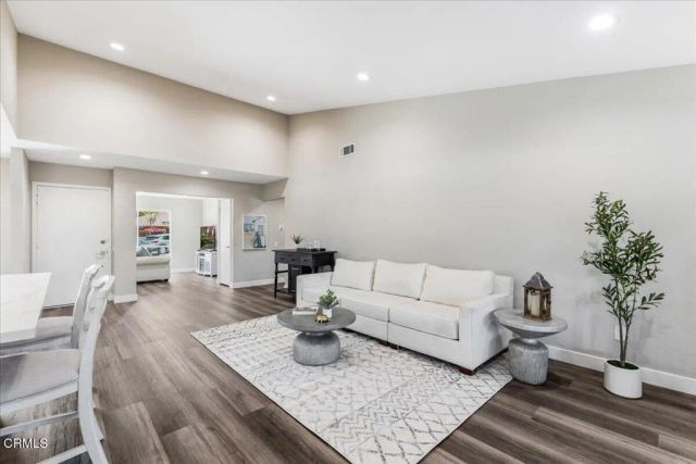 13201 Village 13, Camarillo, CA 93012