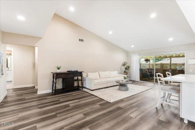 13201 Village 13, Camarillo, CA 93012