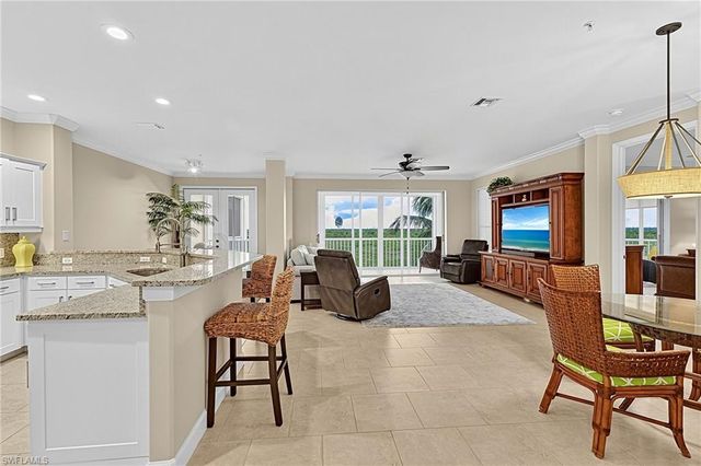 9111 Southmont CV 305, Fort Myers, FL 33908