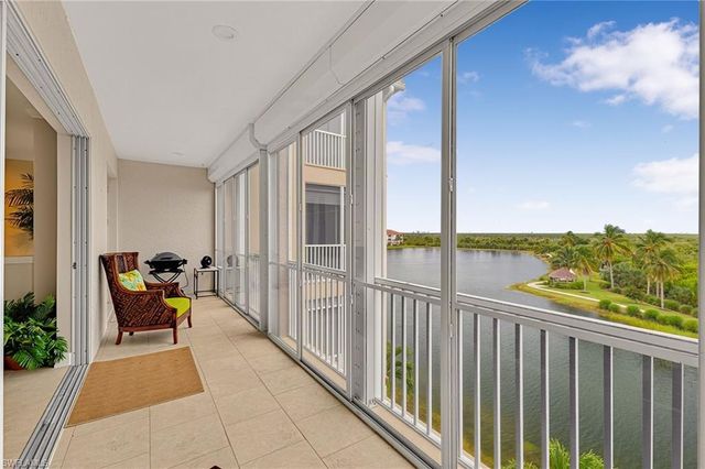 9111 Southmont CV 305, Fort Myers, FL 33908