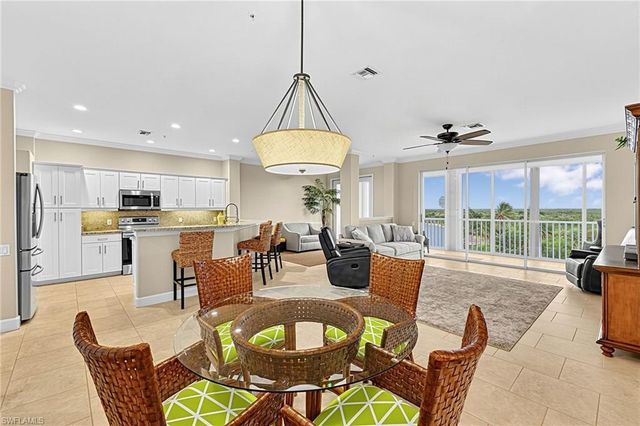 9111 Southmont CV 305, Fort Myers, FL 33908