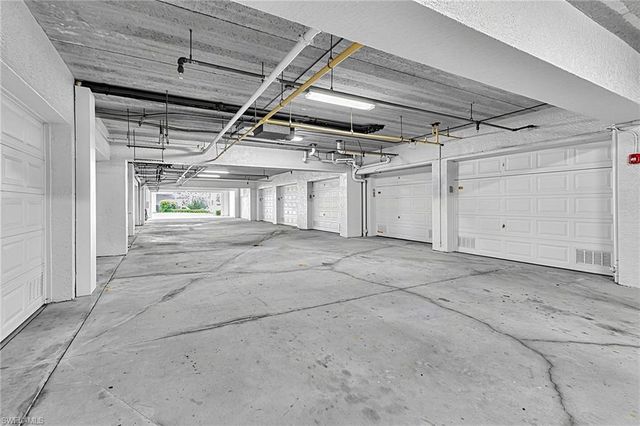 9111 Southmont CV 305, Fort Myers, FL 33908