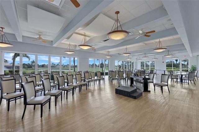 9111 Southmont CV 305, Fort Myers, FL 33908