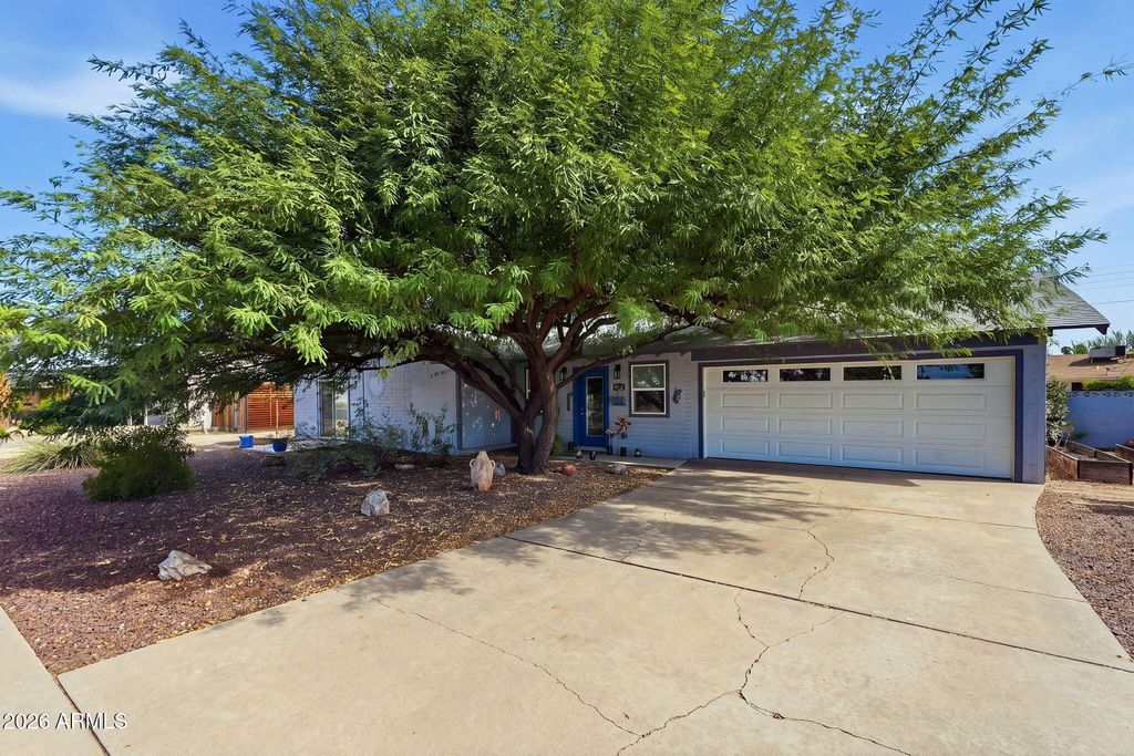 8061 E VIRGINIA Avenue, Scottsdale, AZ 85257 — photo 2