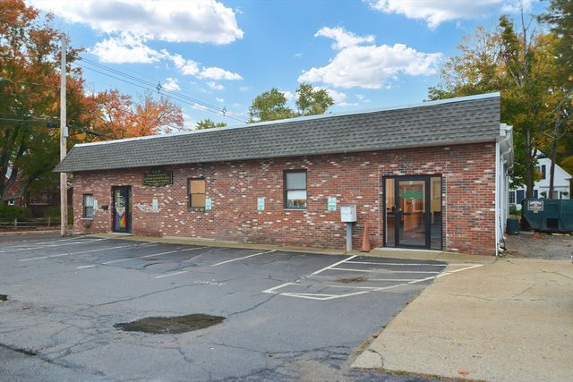 19 Exchange Street, Holliston, MA 01746