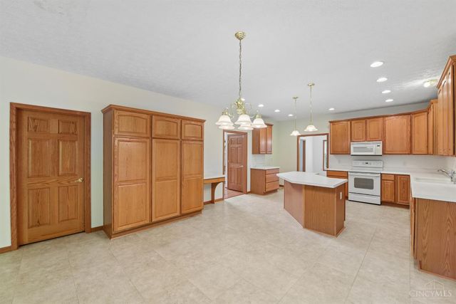 1109 Asbury Road, Anderson Twp, OH 45255