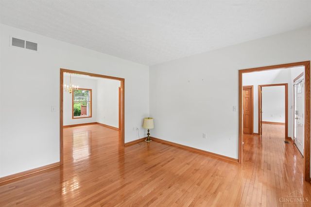 1109 Asbury Road, Anderson Twp, OH 45255
