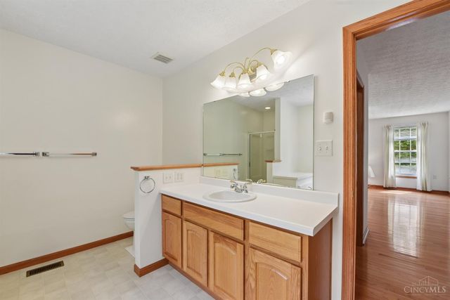1109 Asbury Road, Anderson Twp, OH 45255