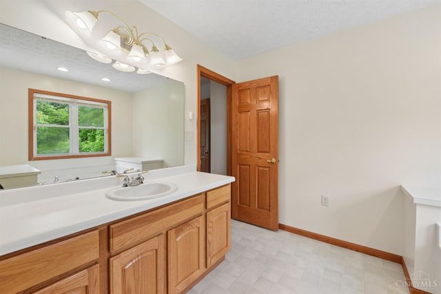1109 Asbury Road, Anderson Twp, OH 45255