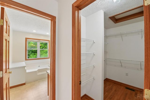 1109 Asbury Road, Anderson Twp, OH 45255