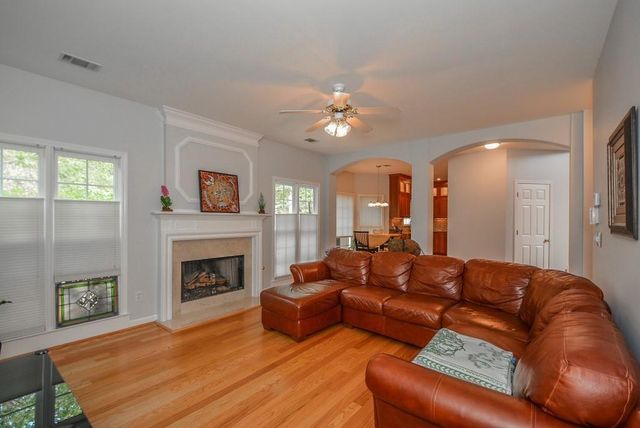 212 Ivy Glen Circle, Avondale Estates, GA 30002