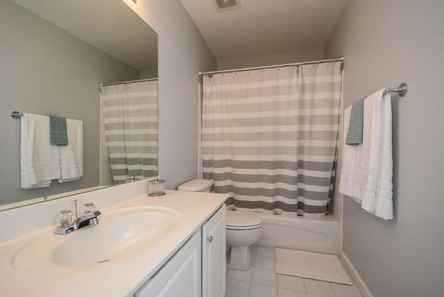 212 Ivy Glen Circle, Avondale Estates, GA 30002