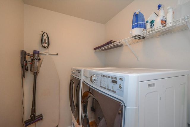 212 Ivy Glen Circle, Avondale Estates, GA 30002