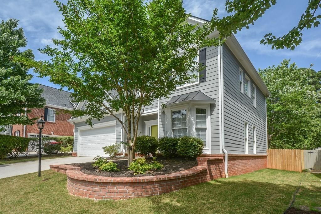 212 Ivy Glen Circle, Avondale Estates, GA 30002