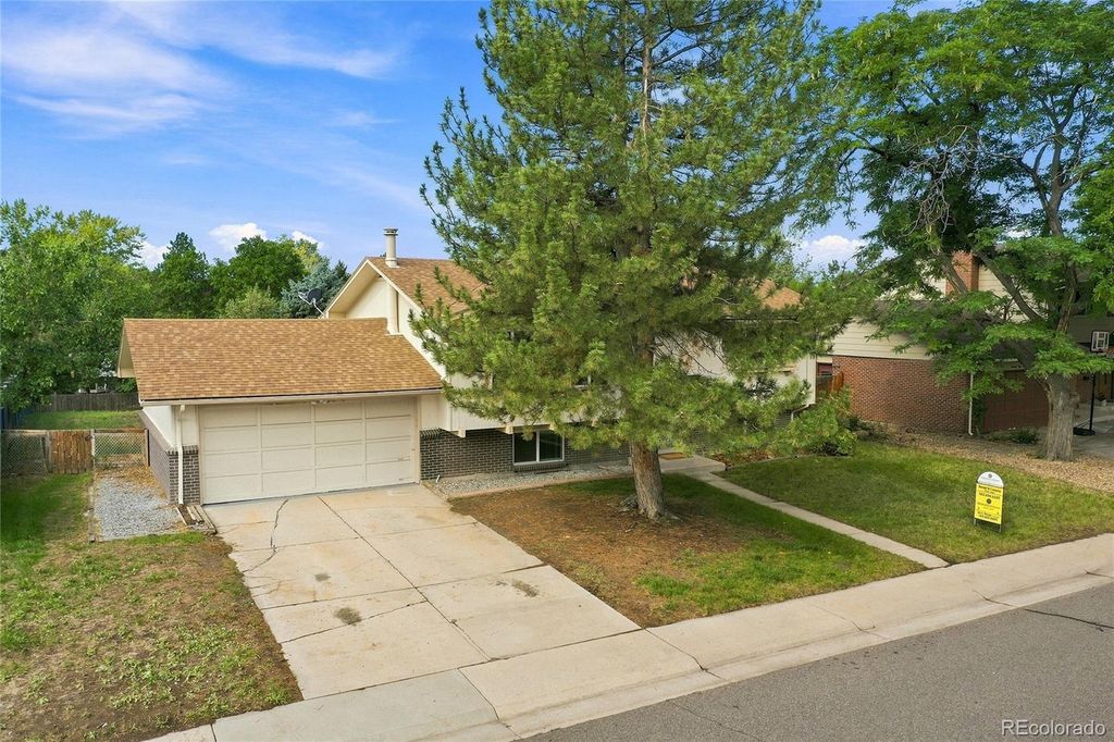 Image 27 of property listing at 7183 S Syracuse Street, Centennial, CO 80112