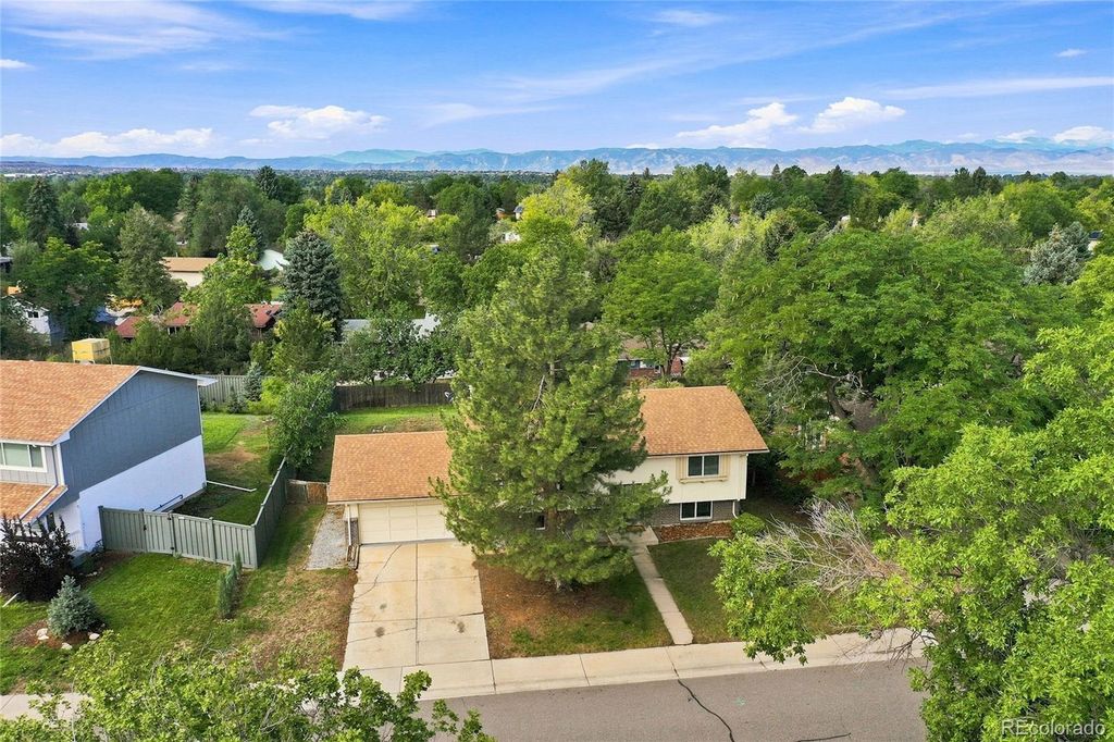 Image 29 of property listing at 7183 S Syracuse Street, Centennial, CO 80112
