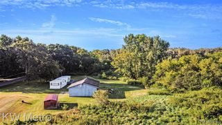 9500 N Meridian Road, Pleasant Lake, MI 49272