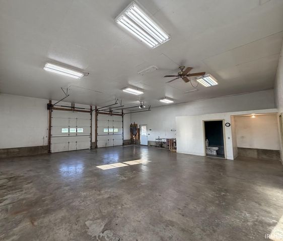 2947 W 800 N, Huntington, IN 46750