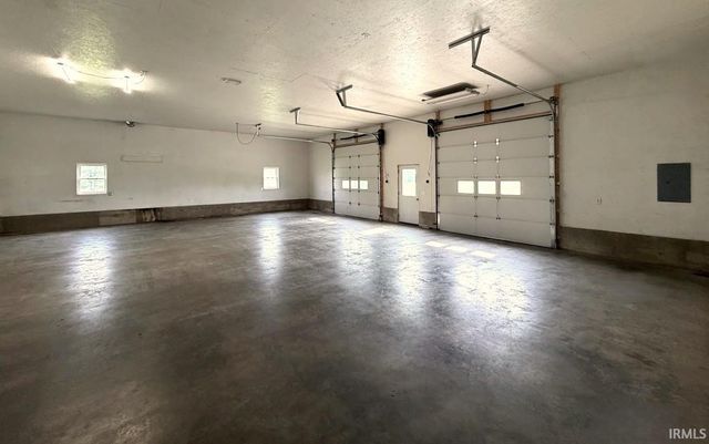 2947 W 800 N, Huntington, IN 46750