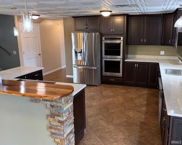 2947 W 800 N, Huntington, IN 46750