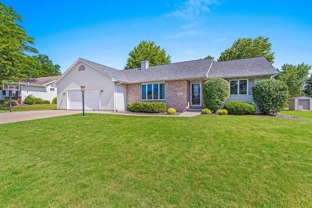 1585 WEATHERSTONE TRAIL, De Pere, WI 54115
