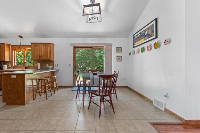 1585 WEATHERSTONE TRAIL, De Pere, WI 54115