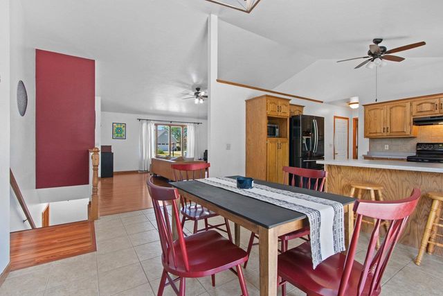 1585 WEATHERSTONE TRAIL, De Pere, WI 54115