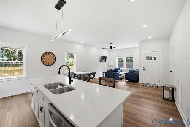 3079 Maury St, Richmond, VA 23224