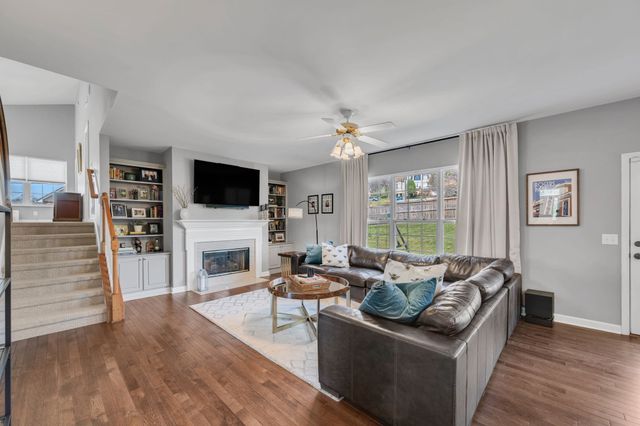 1301 Wexford Downs Ln, Nashville, TN 37211