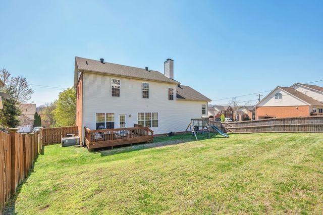 1301 Wexford Downs Ln, Nashville, TN 37211