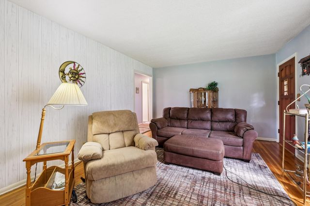 24981 Field Avenue, Forest Lake, MN 55025
