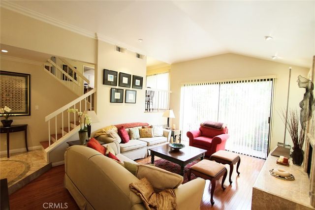 21820 Marylee Street 225, Woodland Hills, CA 91367