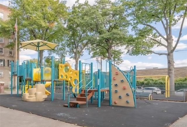 56-07 31st 6A, Woodside, NY 11377