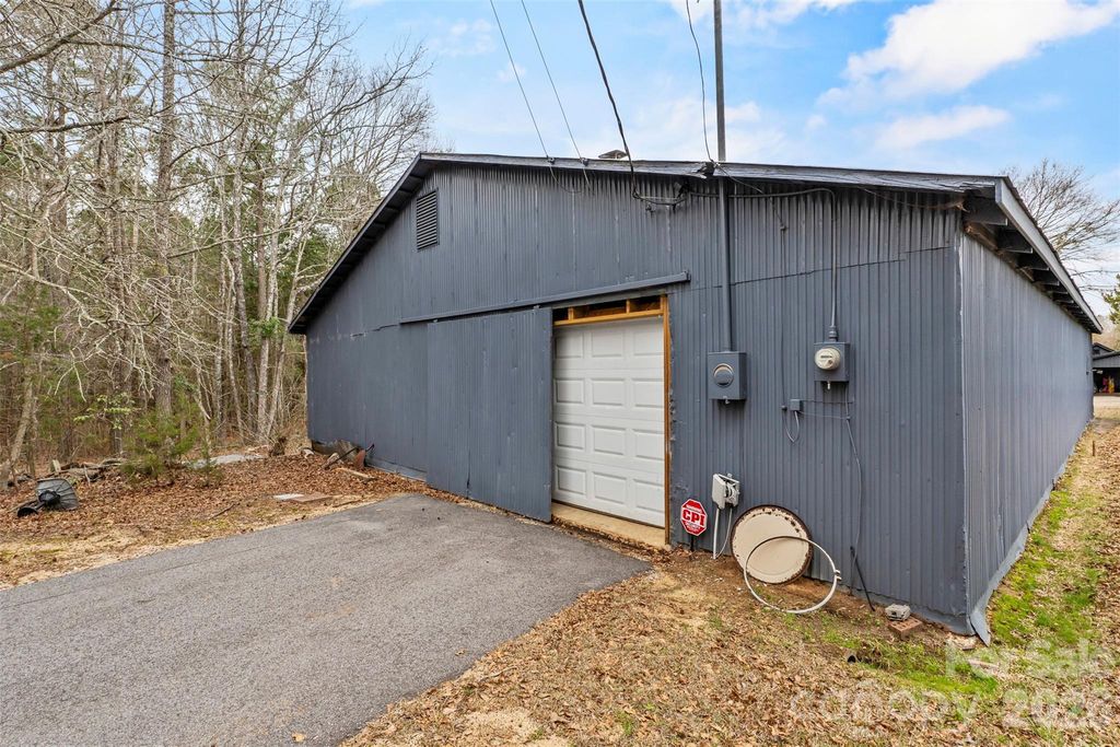 6312 Richburg Road, Great Falls, SC 29055