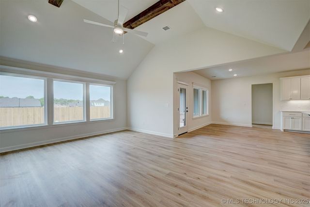 1420 N 72nd Street S, Broken Arrow, OK 74014