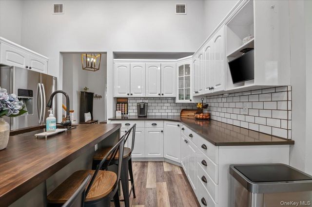 16 Ingold Drive, Dix Hills, NY 11746