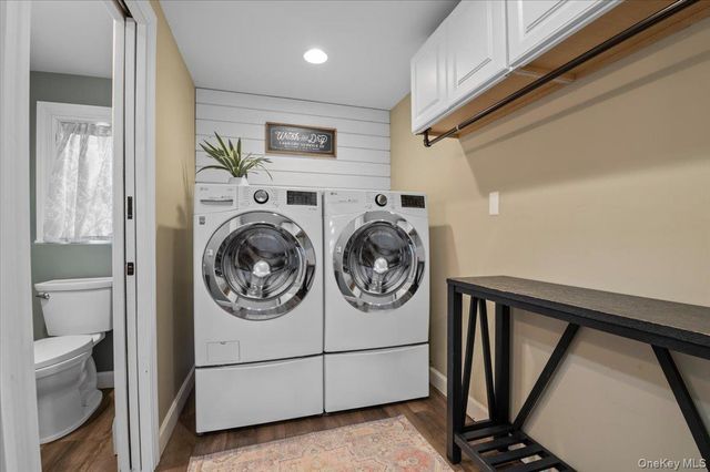 16 Ingold Drive, Dix Hills, NY 11746