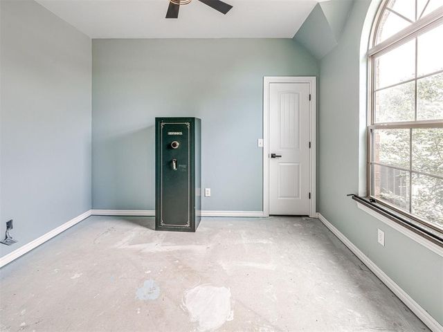 4608 Shoreside Drive, Tuttle, OK 73089