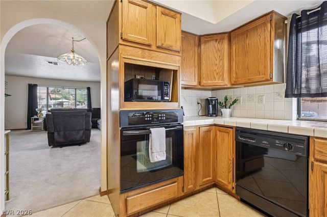 1671 Monterey Sunrise Drive, Las Vegas, NV 89156