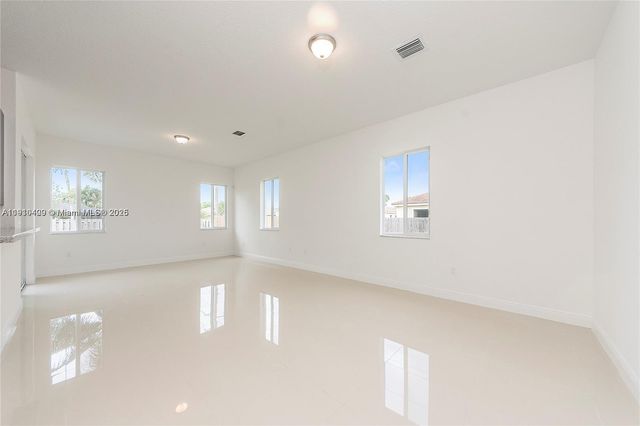 9341 SW 174th St 0, Palmetto Bay, FL 33157