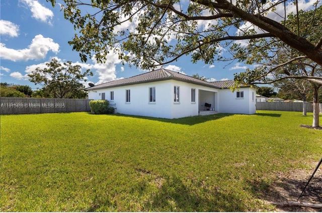 9341 SW 174th St 0, Palmetto Bay, FL 33157