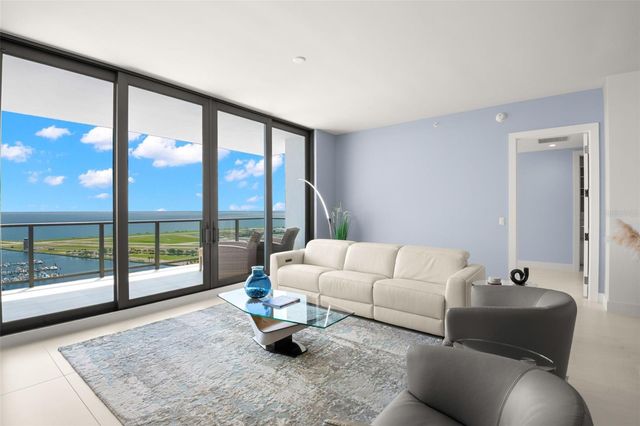 301 1ST STREET S 2402, St Petersburg, FL 33701