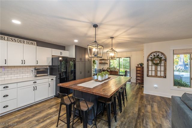 10824 Watercress Road, Strongsville, OH 44149