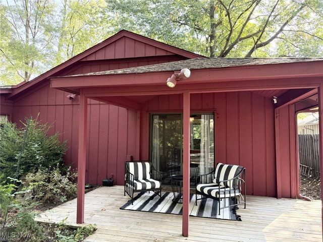 10824 Watercress Road, Strongsville, OH 44149