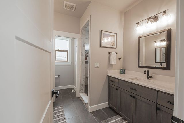 11315 E Flagstone Ln, Spokane Valley, WA 99206