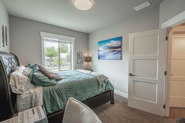 11315 E Flagstone Ln, Spokane Valley, WA 99206