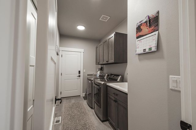 11315 E Flagstone Ln, Spokane Valley, WA 99206