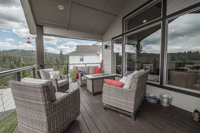11315 E Flagstone Ln, Spokane Valley, WA 99206