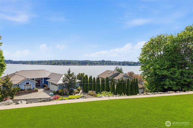 11027 Vernon Road, Lake Stevens, WA 98258