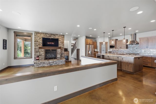 11027 Vernon Road, Lake Stevens, WA 98258